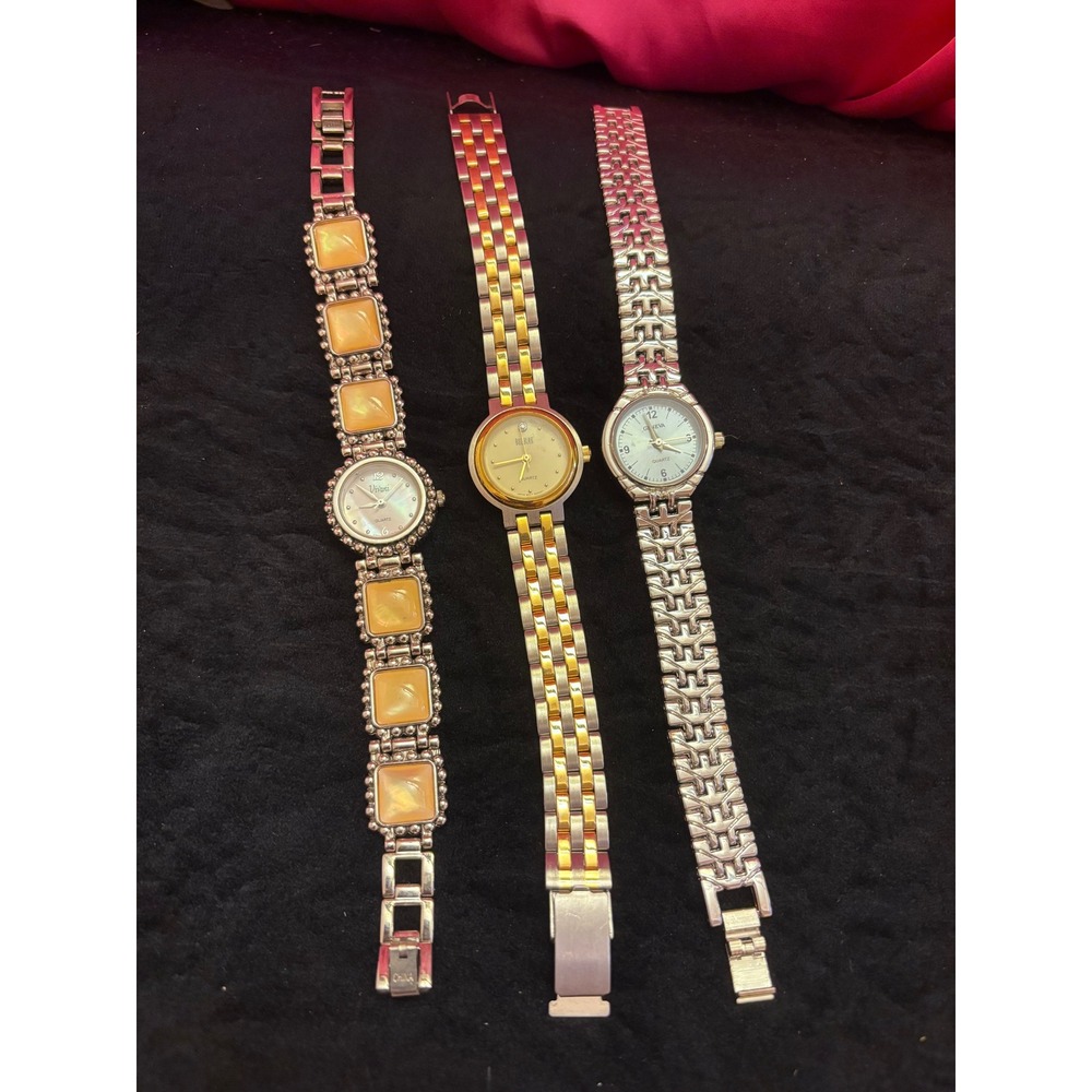 Lot of 3 Womens Watches Vivani Bill Blass Geneva Quartz Silver Gold Tone Watch